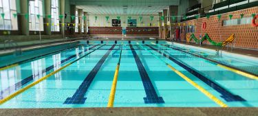 Instalación Tribunas piscinas